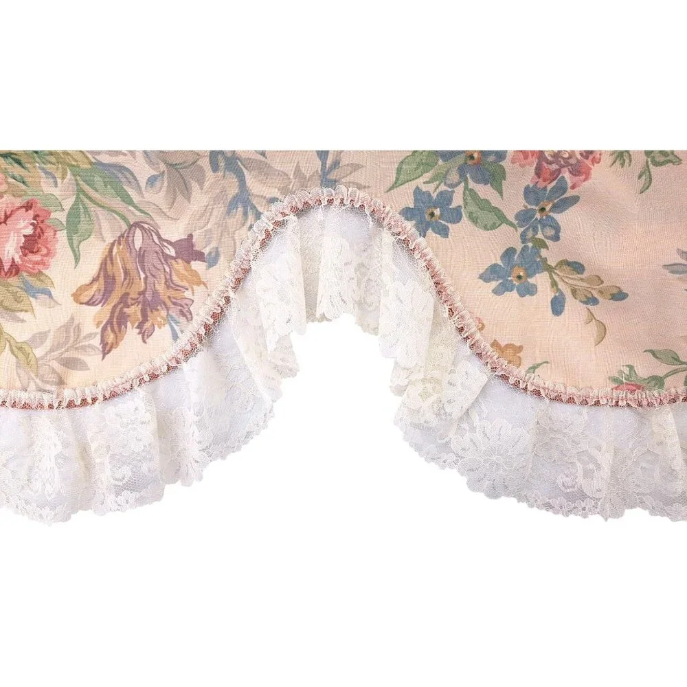 Lady Linda vintage lady